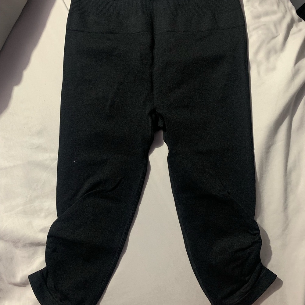 HALARA Black Relaxed Fit Joggers